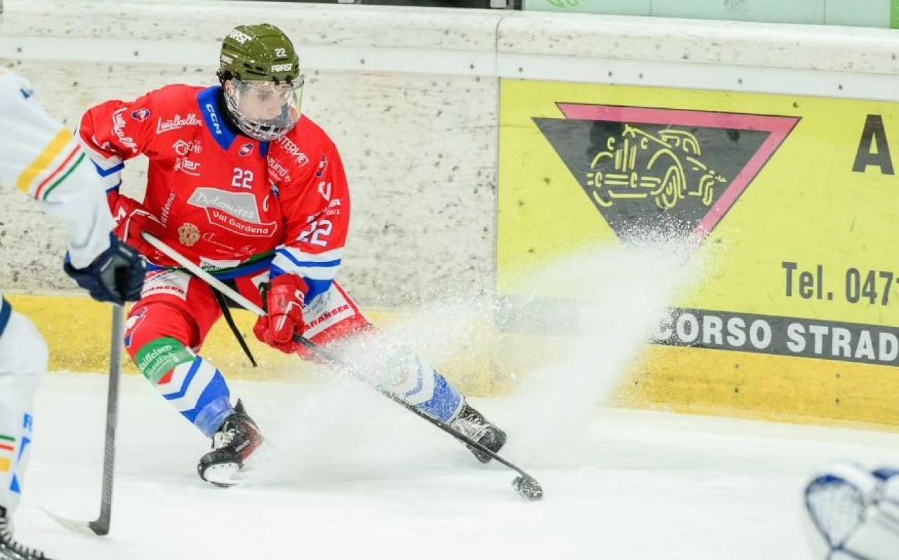 Gröden's Simon Pitschieler scored three goals against Wipptal.