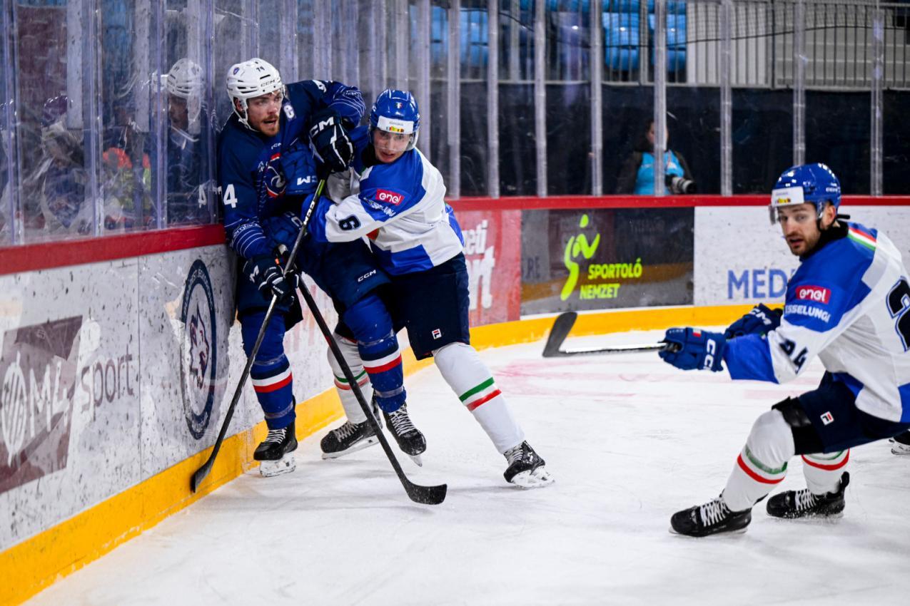 Italien ließ vor dem Tor zu viel liegen. © HIHF - David Voros