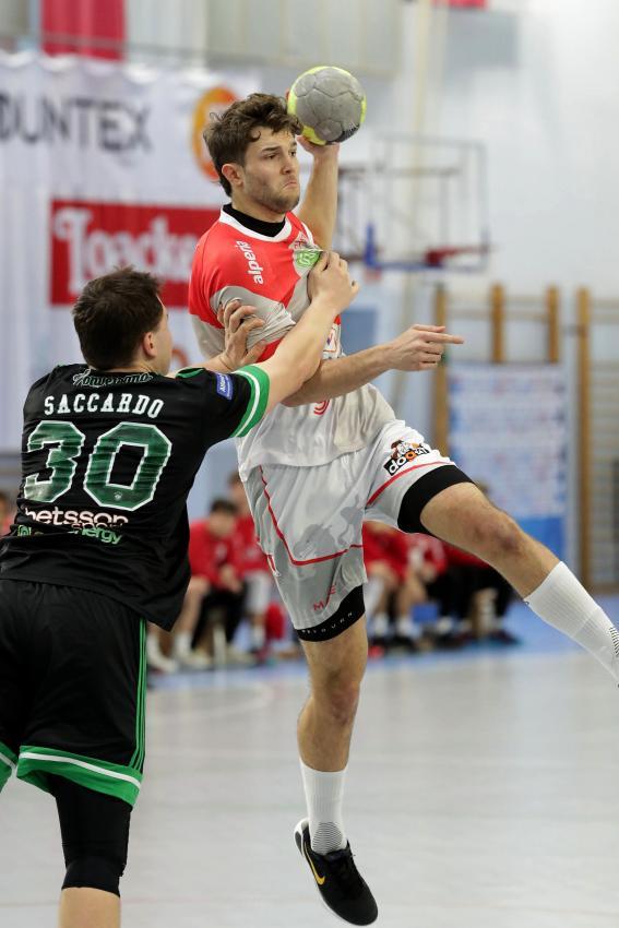 Marco Zanon (rechts) und der SSV Bozen mussten eine Niederlage einstecken.