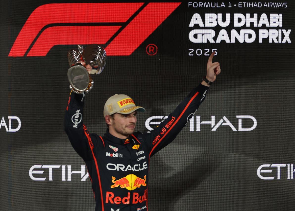 Max Verstappen entschuldigte sich. © ANSA / ALI HAIDER