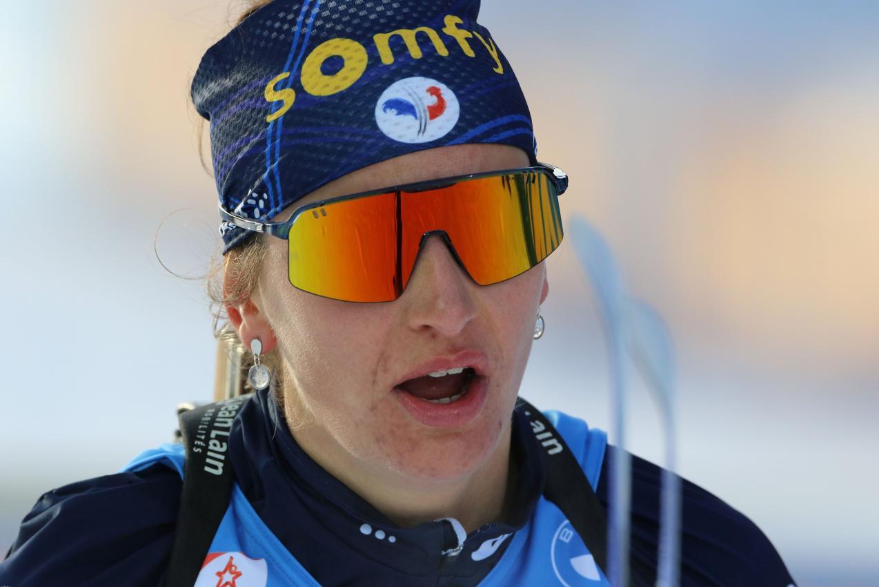 Mit Bewährungsstrafe: Julia Simon ist zurück im Weltcup © Pierre TEYSSOT