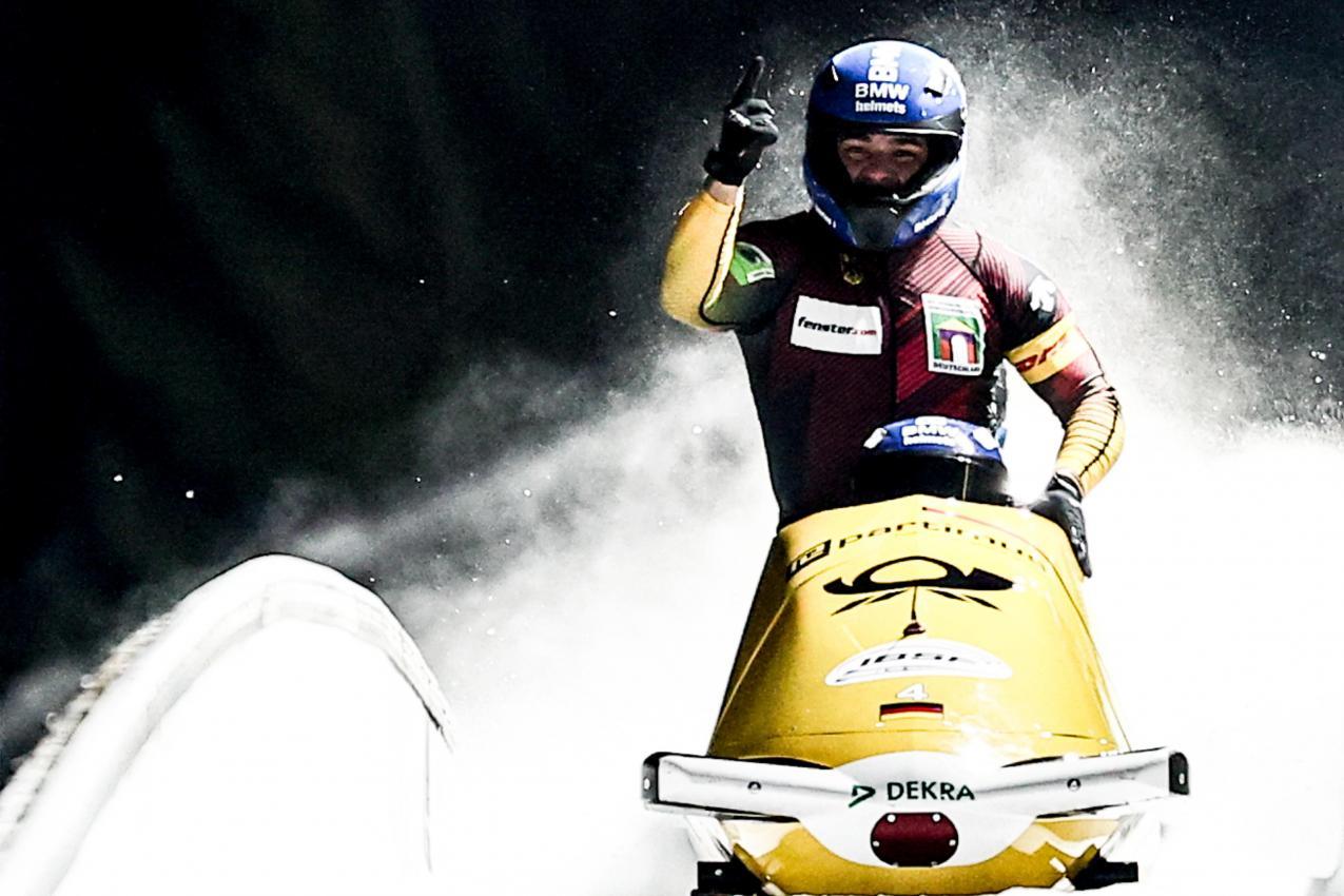 Adam Ammour schnappte sich den Sieg beim Weltcupabschluss im Viererbob. © ANSA / FILIP SINGER