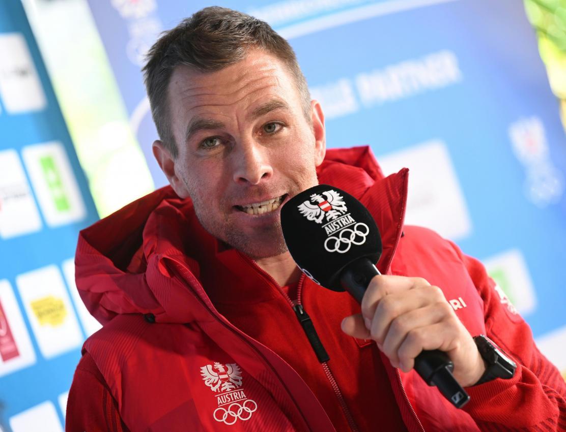 Auch Benjamin Karl wird die Fahne trägen. © APA / HELMUT FOHRINGER