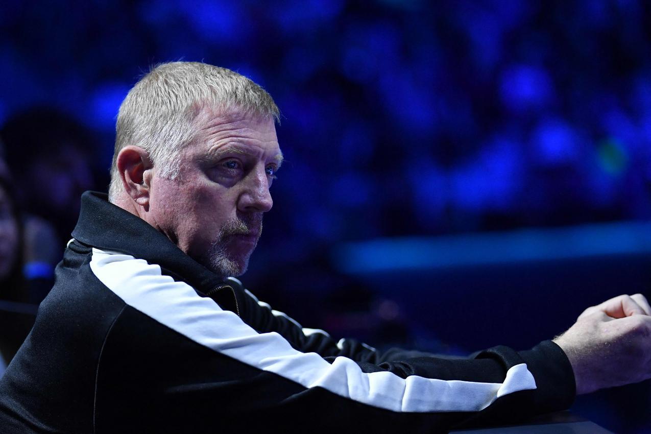 Boris Becker sieht Sinner in der Favoritenrolle. © APA/afp / TIZIANA FABI