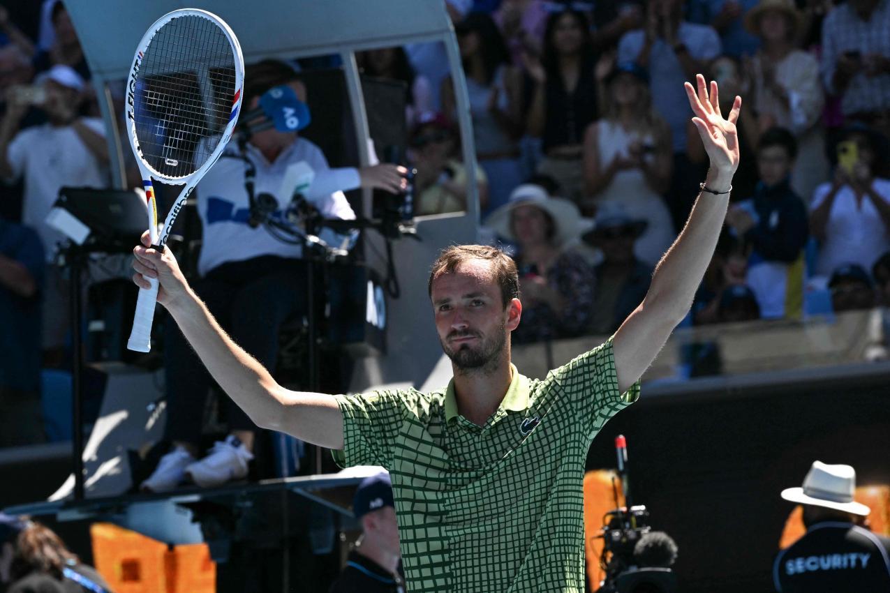 Daniil Medvedev ist eine Runde weiter. © APA/afp / PAUL CROCK