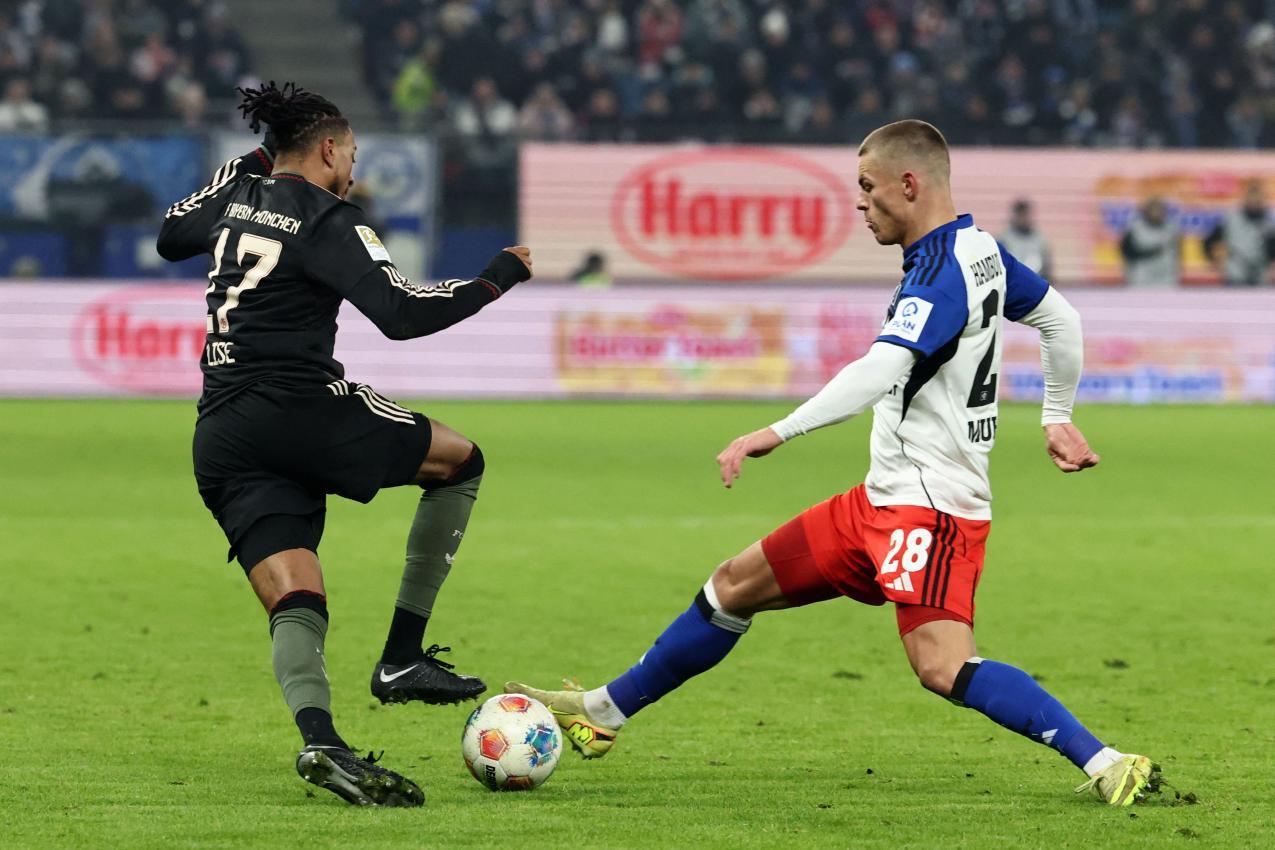 Der FC Bayern und der Hamburger SV lieferten sich ein Duell auf höchstem Niveau. © APA/afp / IBRAHIM OT