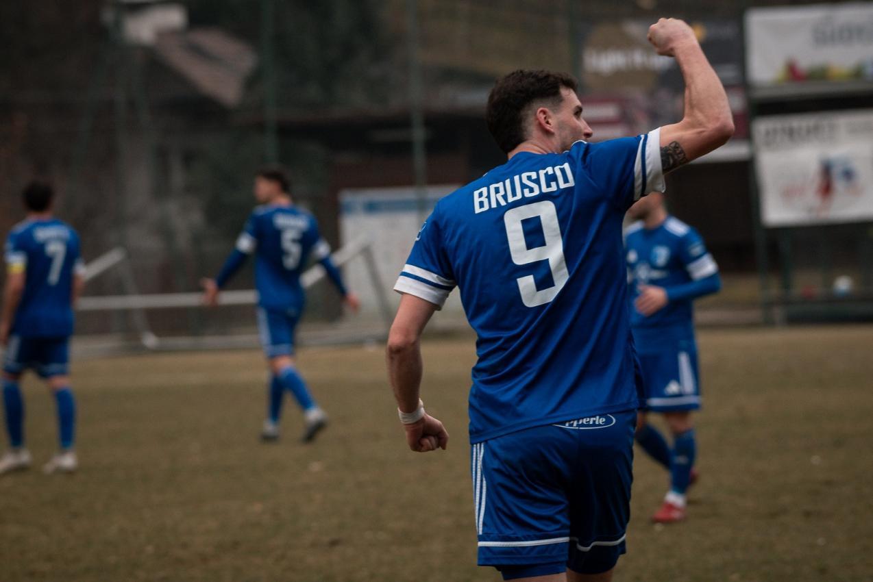 Die ersten Punkte im Jahr 2026 sind eingefahren – Manuel Brusco trägt daran einen großen Anteil.