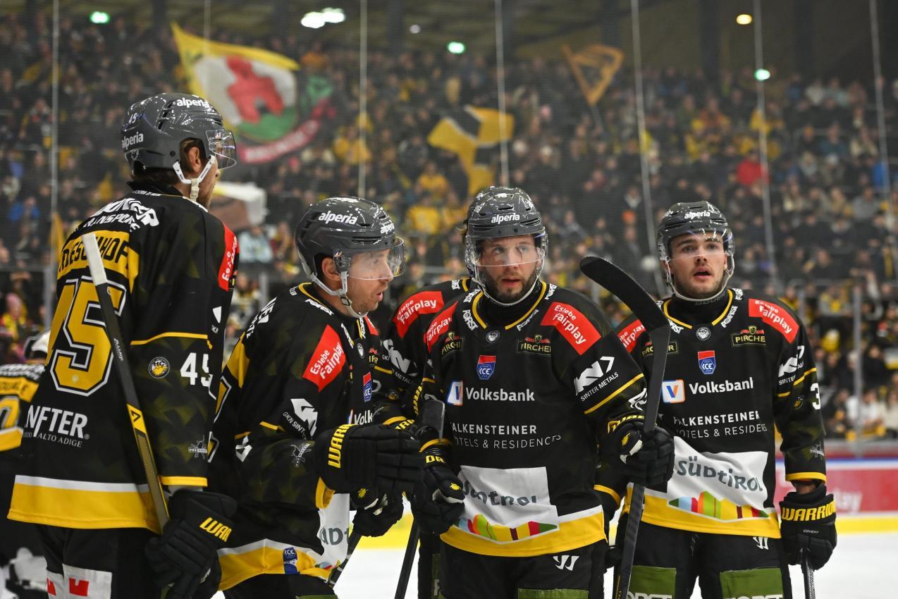 Die Pusterer machten ein starkes Spiel, blieben aber ohne Punkte. © I. Foppa / HC Pustertal