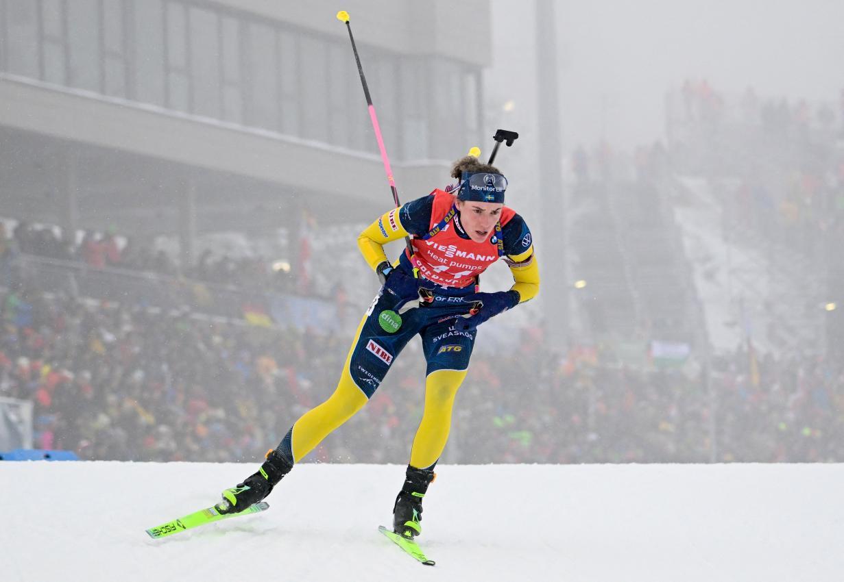 Elvira Öberg behielt im Nebel von Oberhof den Durchblick. © APA/afp / TOBIAS SCHWARZ