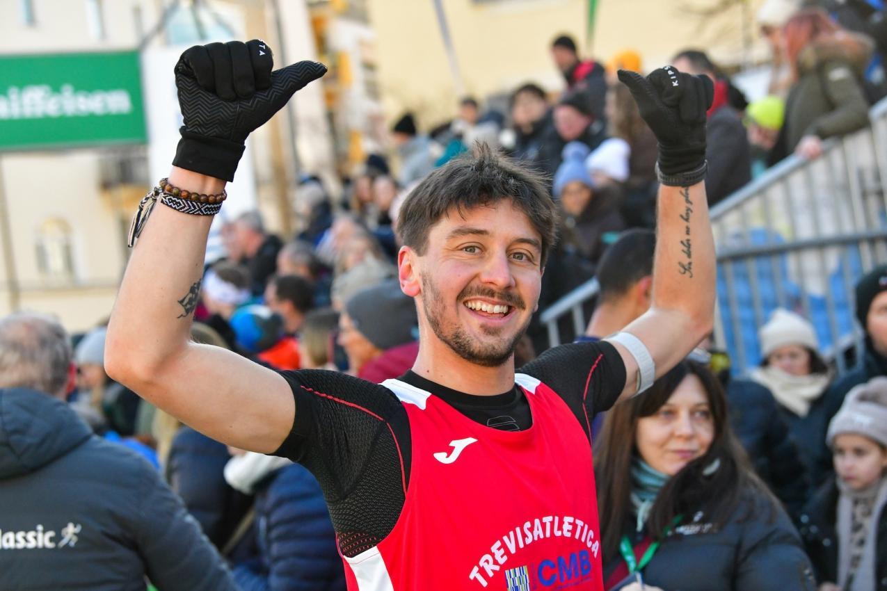 Federico Polesana celebrated his victory.