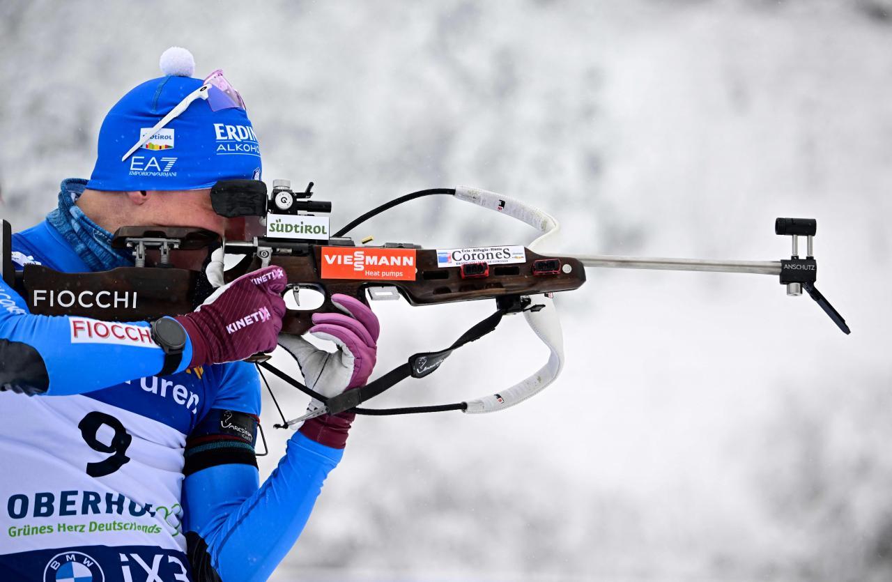 Lukas Hofer präsentierte sich von seiner souveränen Seite. © APA/afp / TOBIAS SCHWARZ