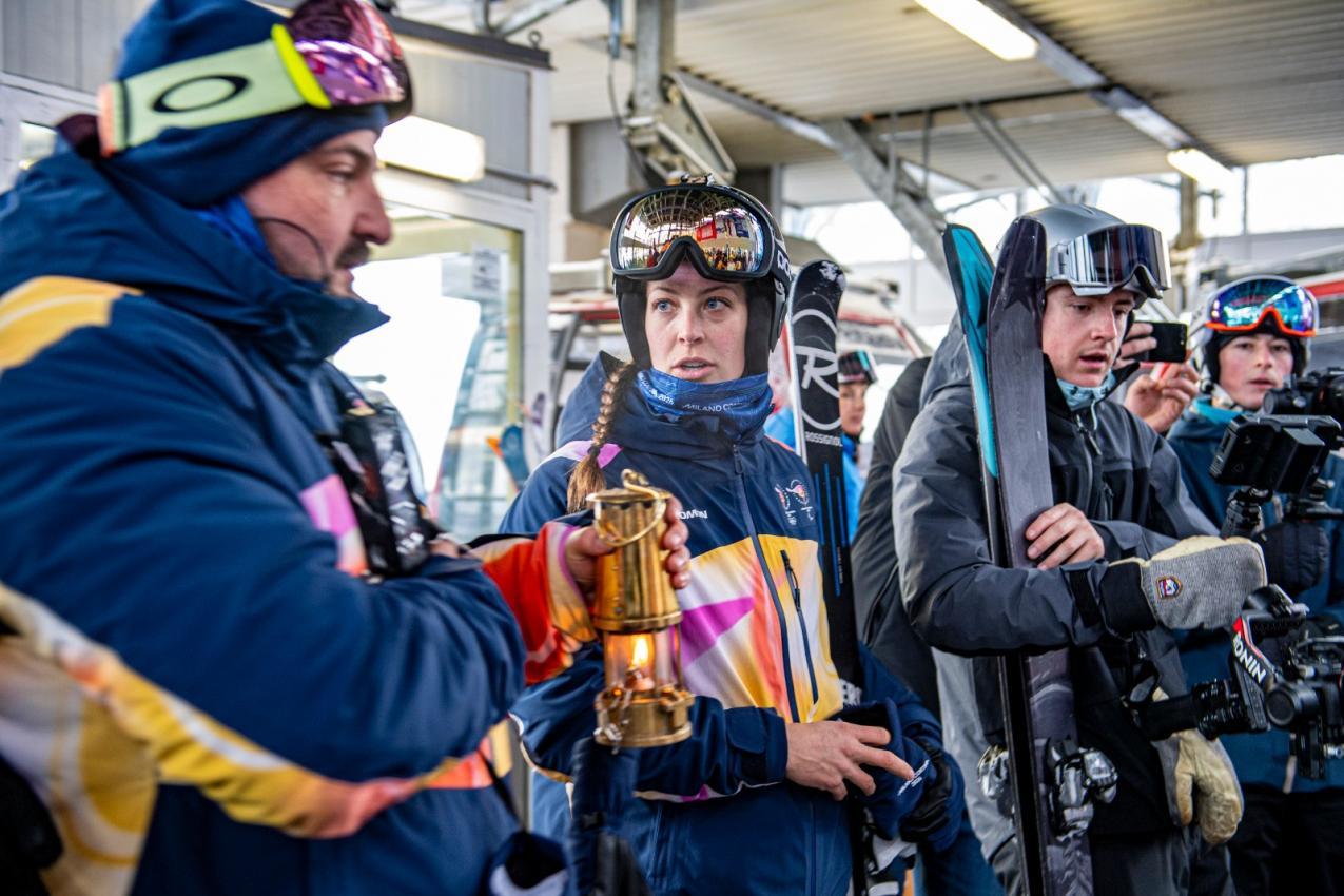 Vivien Insam begleitete die Fackel auf der Sellaronda. © Harald Wisthaler