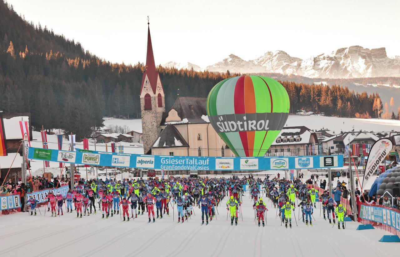 Auch diesmal waren zahlreiche Skilangläufer mit dabei. © Newspower.it