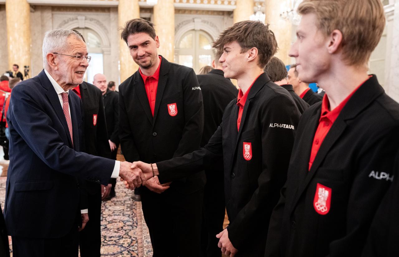 Auch Stephan Embacher und Jan Hörl (rechts) blicken den Spielen mit Vorfreude entgegen. © APA / GEORG HOCHMUTH