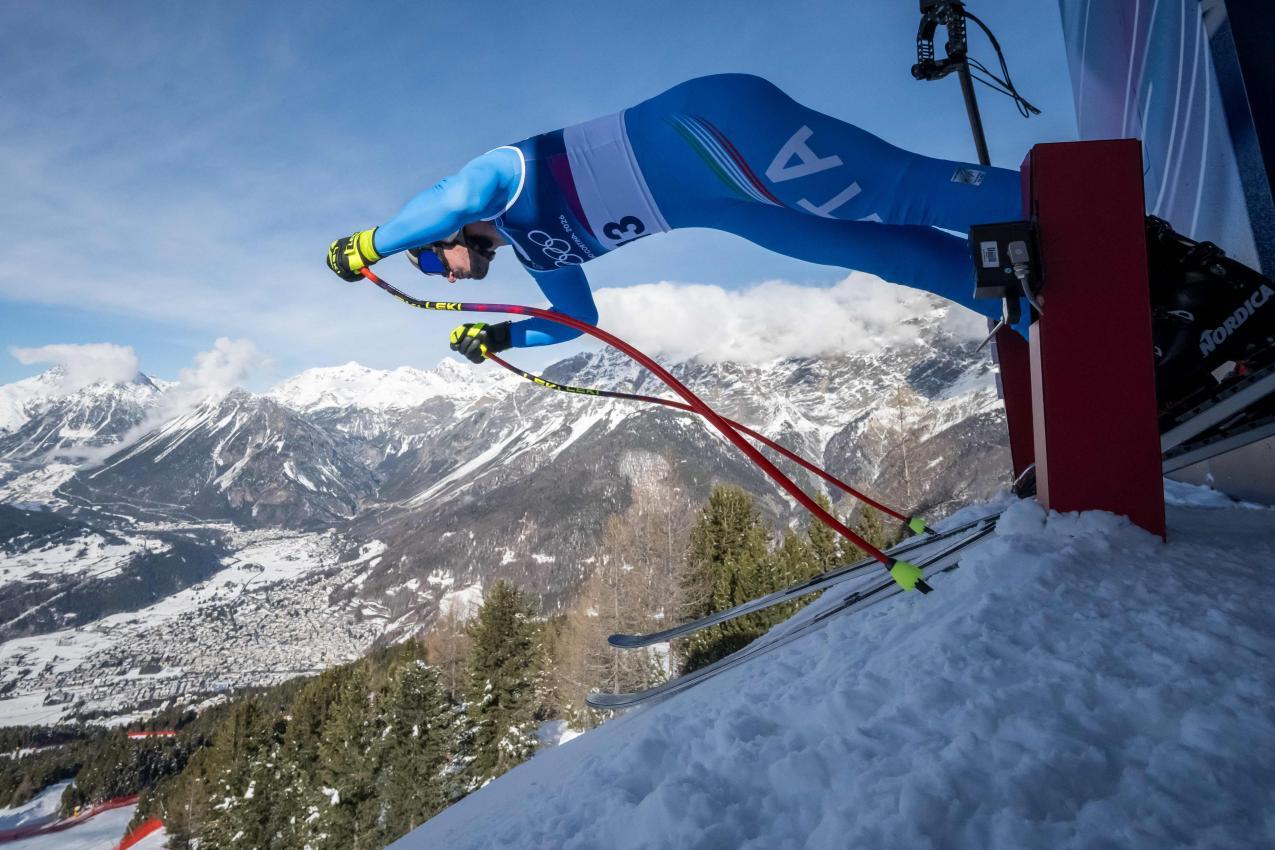 Das Kraftpaket aus Ulten ist einer der Favoriten bei der Olympia-Abfahrt. © APA/afp / FABRICE COFFRINI