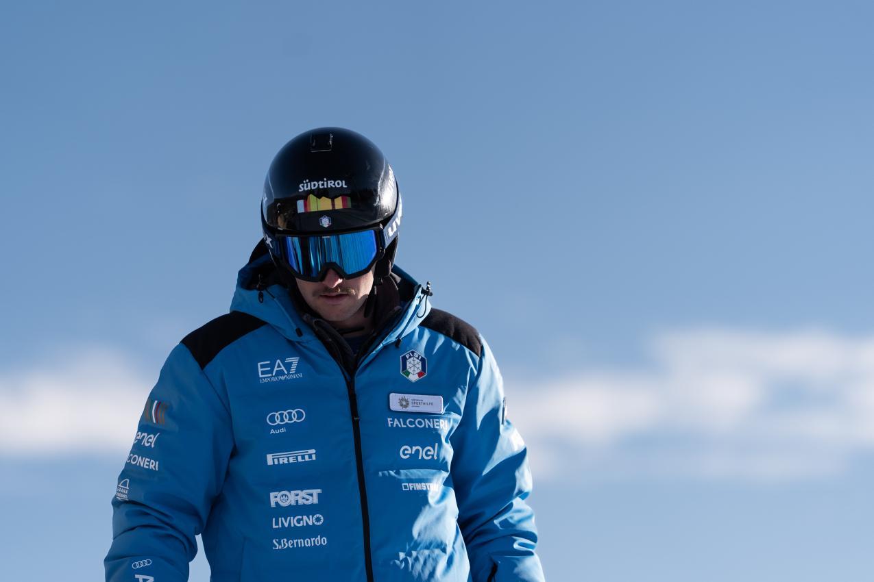 Der 29-Jährige befindet sich in Lauerstellung. © FISI/OWS