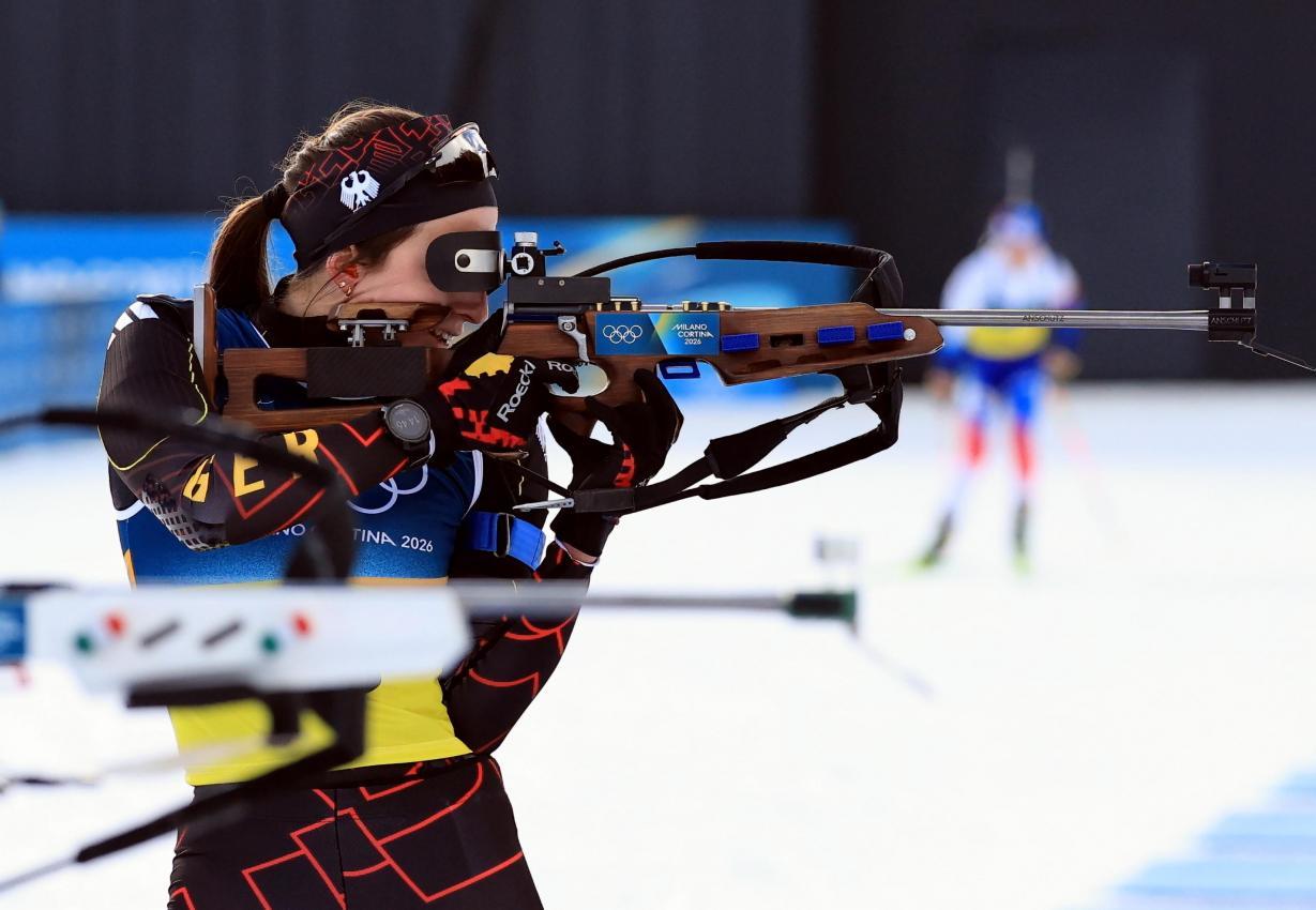 In der Mixed-Staffel durfte sich Voigt immerhin über Bronze freuen. © ANSA / PIERRE TEYSSOT