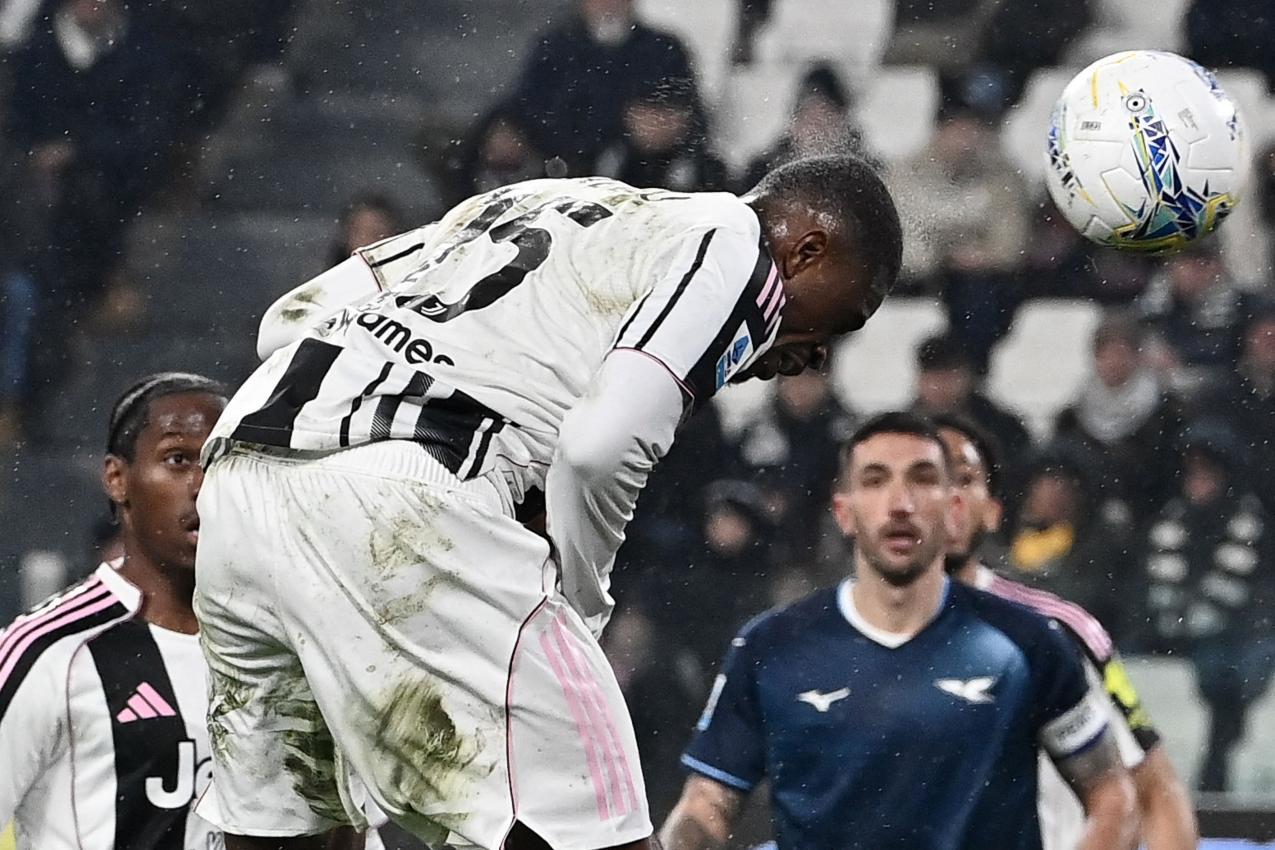 Pierre Kalulu erzielte per Kopf den späten Ausgleich. © APA/afp / ISABELLA BONOTTO