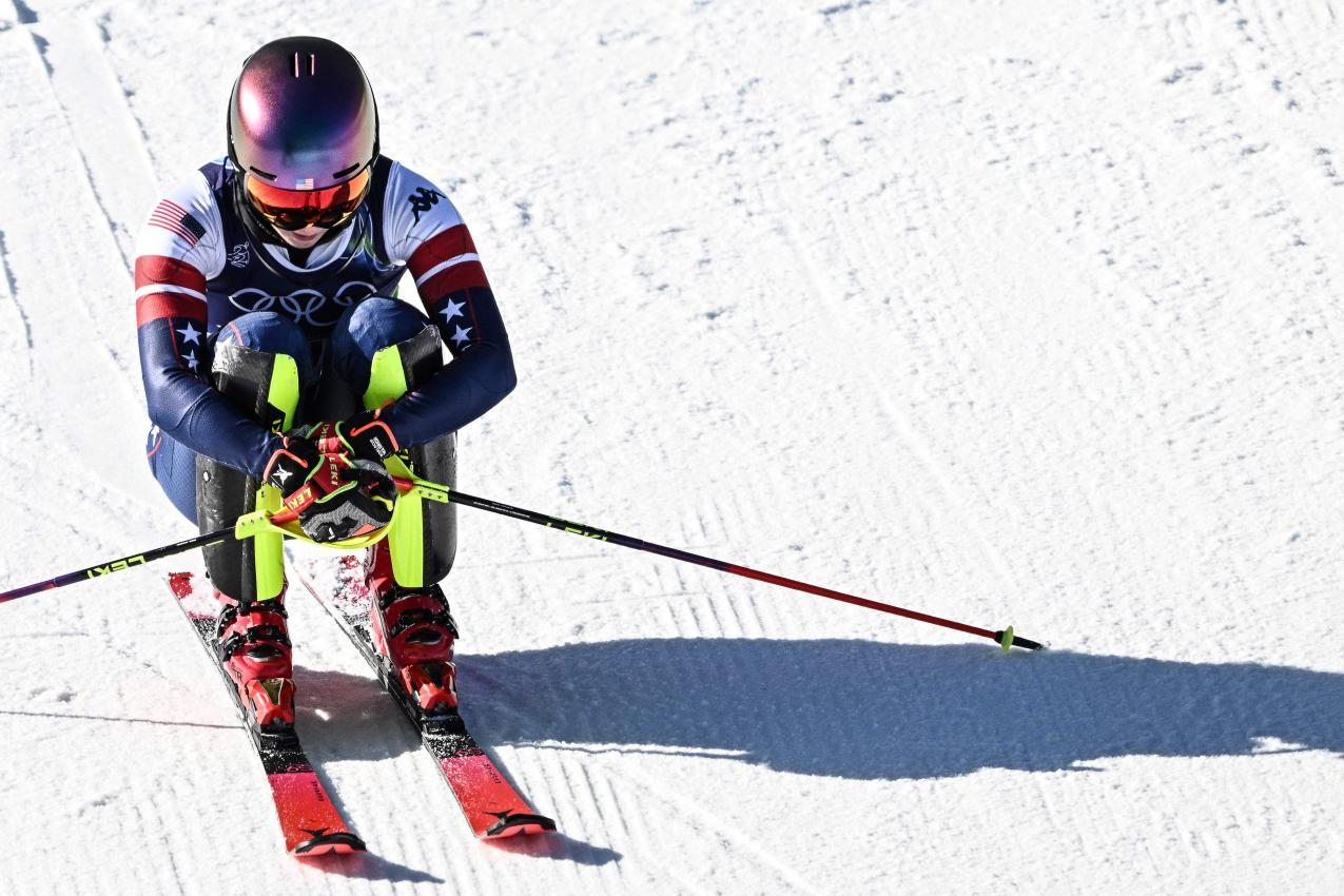 Shiffrin feierte ihre Goldmedaille ganz leise. © APA/afp / TIZIANA FABI