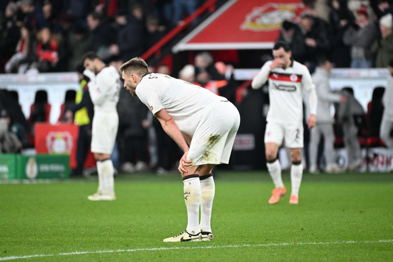 St. Pauli war am Ende chancenlos. © APA/afp / UWE KRAFT
