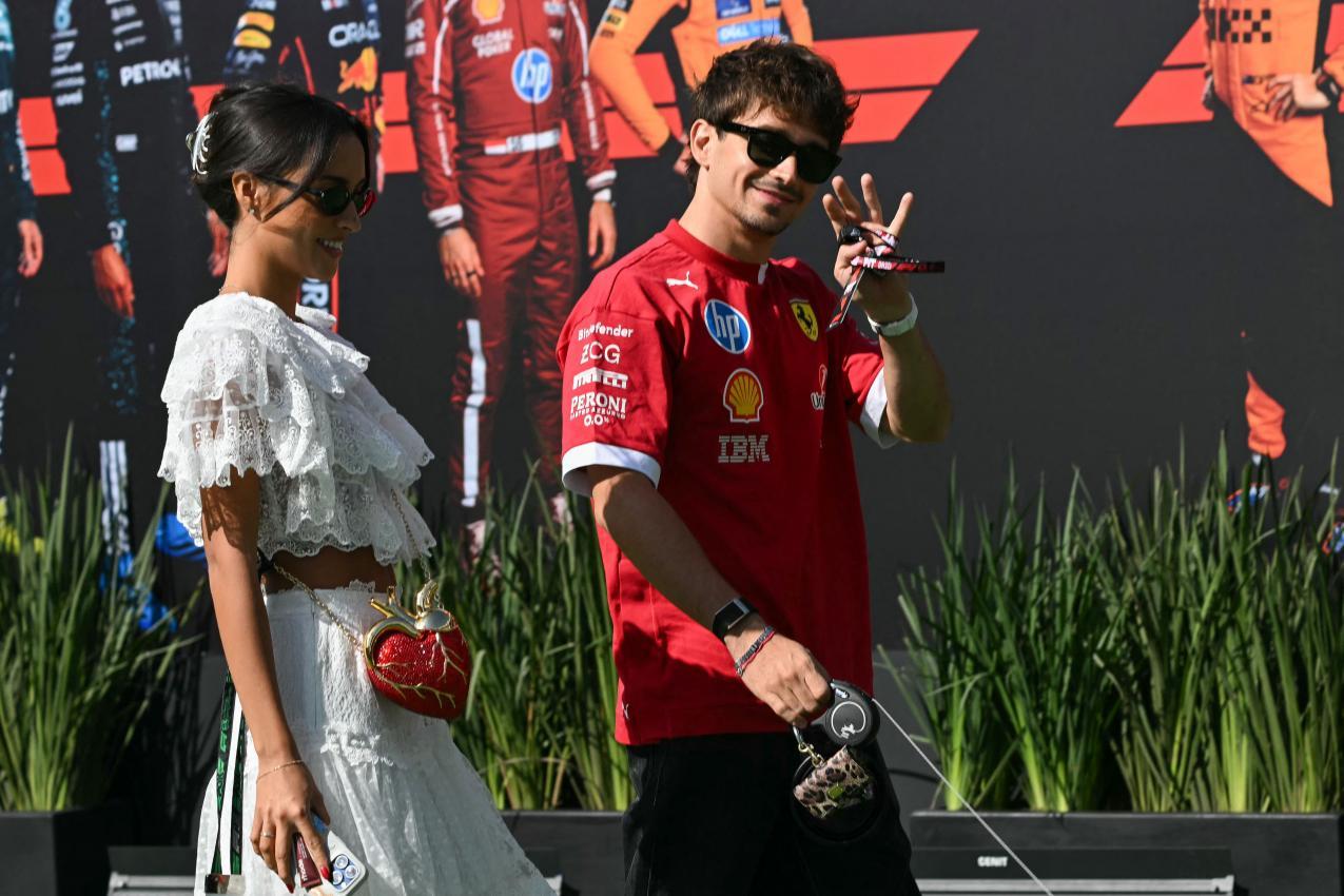 Alexandra Saint Mleux und Charles Leclerc sind seit knapp drei Jahren ein Paar. © APA/afp / YURI CORTEZ