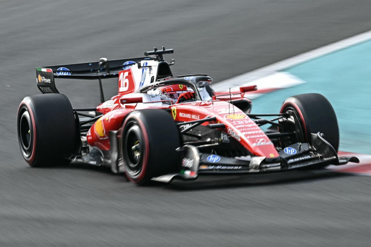 Charles Leclerc landete im Qualifying auf Platz vier. © APA/afp / PHILIP FONG