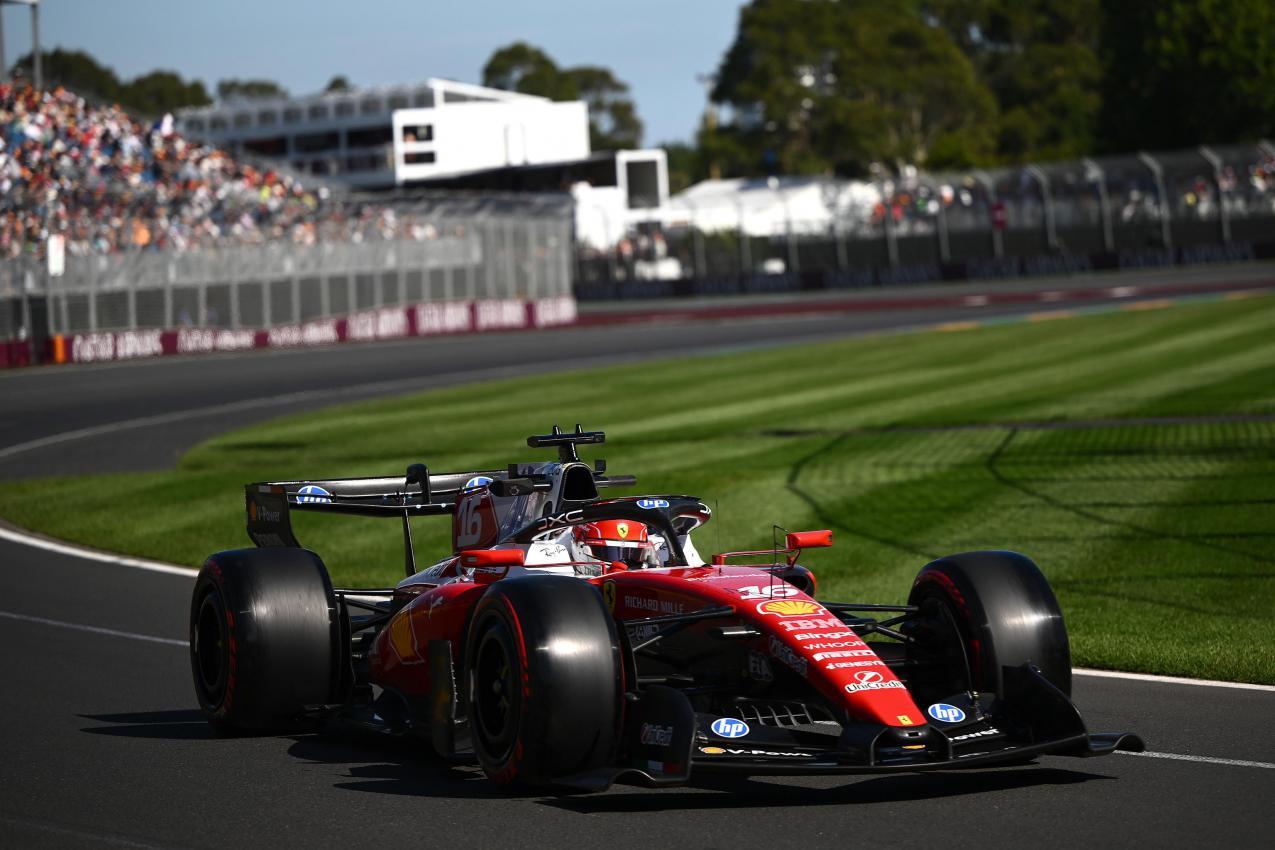 Charles Leclerc war im ersten Training der Schnellste gewesen. © ANSA / JOEL CARRETT