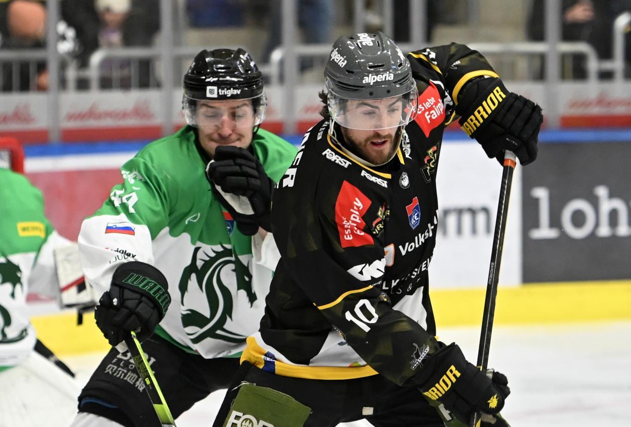 Cole Bardreau trifft mit dem HCP auf Ljubljana.