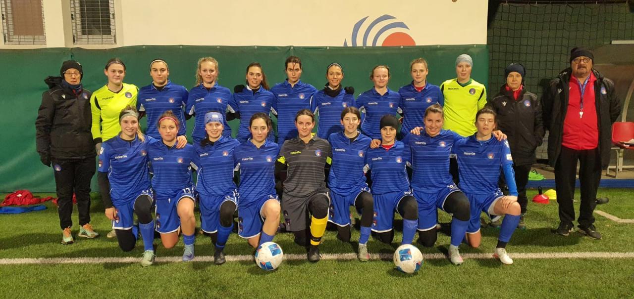 Das Team der U21-Damen-Auswahl.