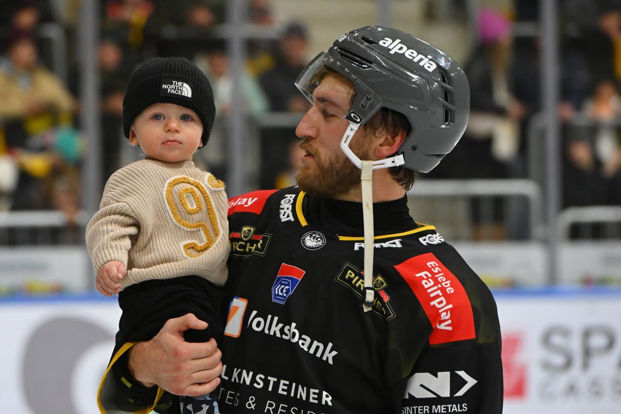 JC Lipon ist auch stolzer Vater des kleinen Colt Jameson.