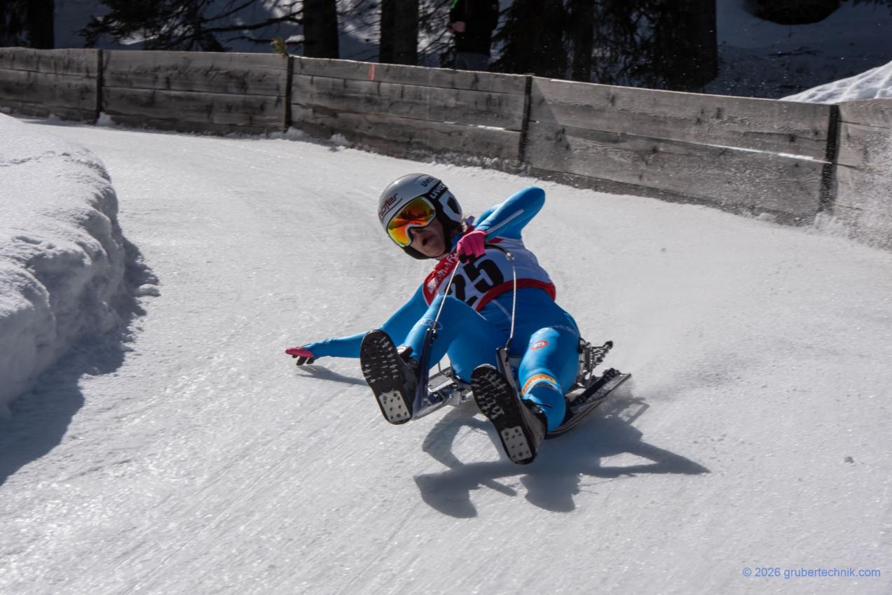 Jenny Castiglioni holte sich bei den Alpinrodlerinnen den Titel.