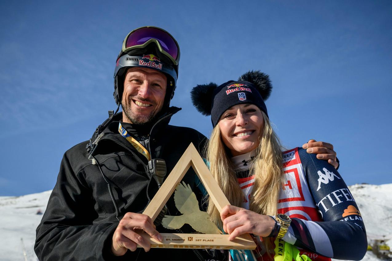 Aksel Lund Svindal und Lindsey Vonn beim Weltcup in St. Moritz. © APA/afp / FABRICE COFFRINI