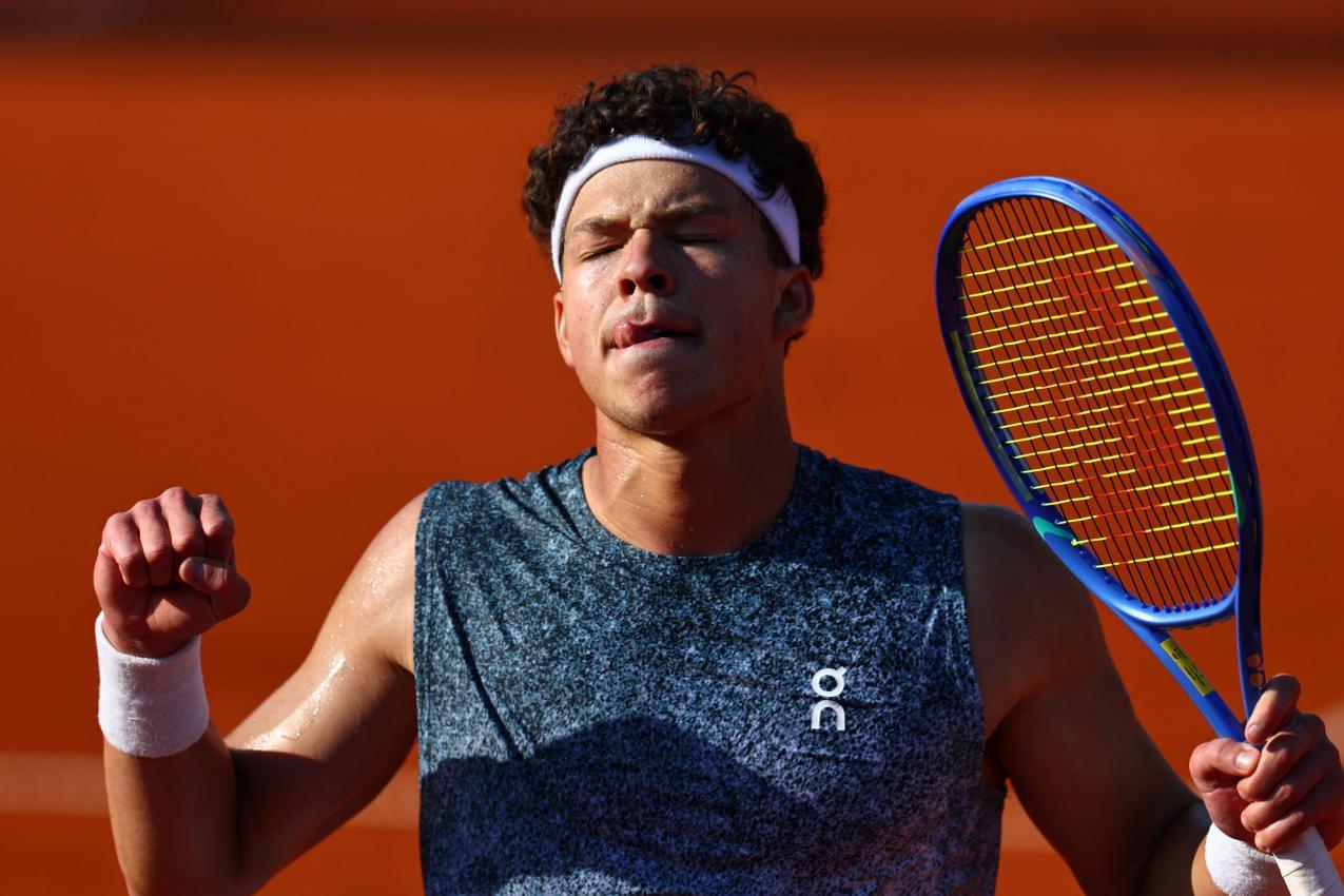 Ben Shelton – möglicher Halbfinal-Gegner von Sinner – hat am Wochenende in München triumphiert. © ANSA / ANNA SZILAGYI