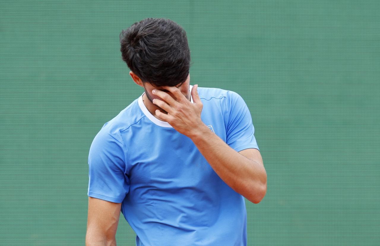 Carlos Alcaraz muss die Nummer 1 abgeben. © ANSA / SEBASTIEN NOGIER