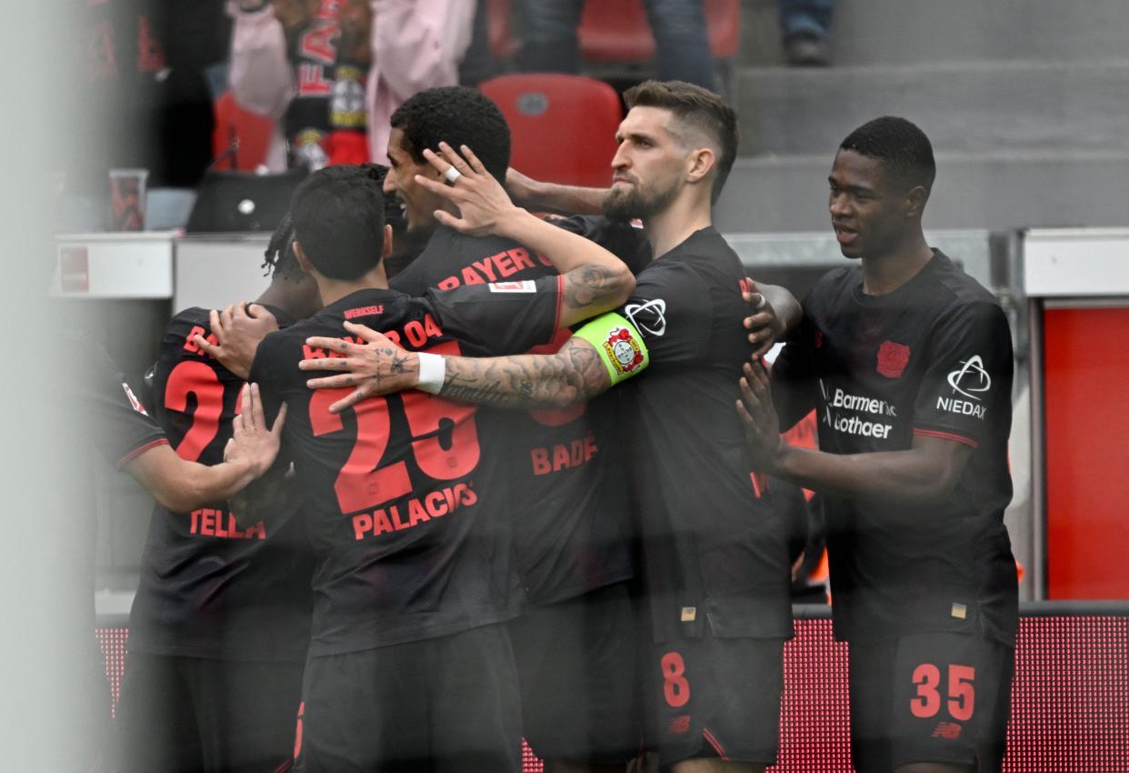 Leverkusen schaltete in der zweiten Hälfte einen Gang höher. © APA/afp / INA FASSBENDER