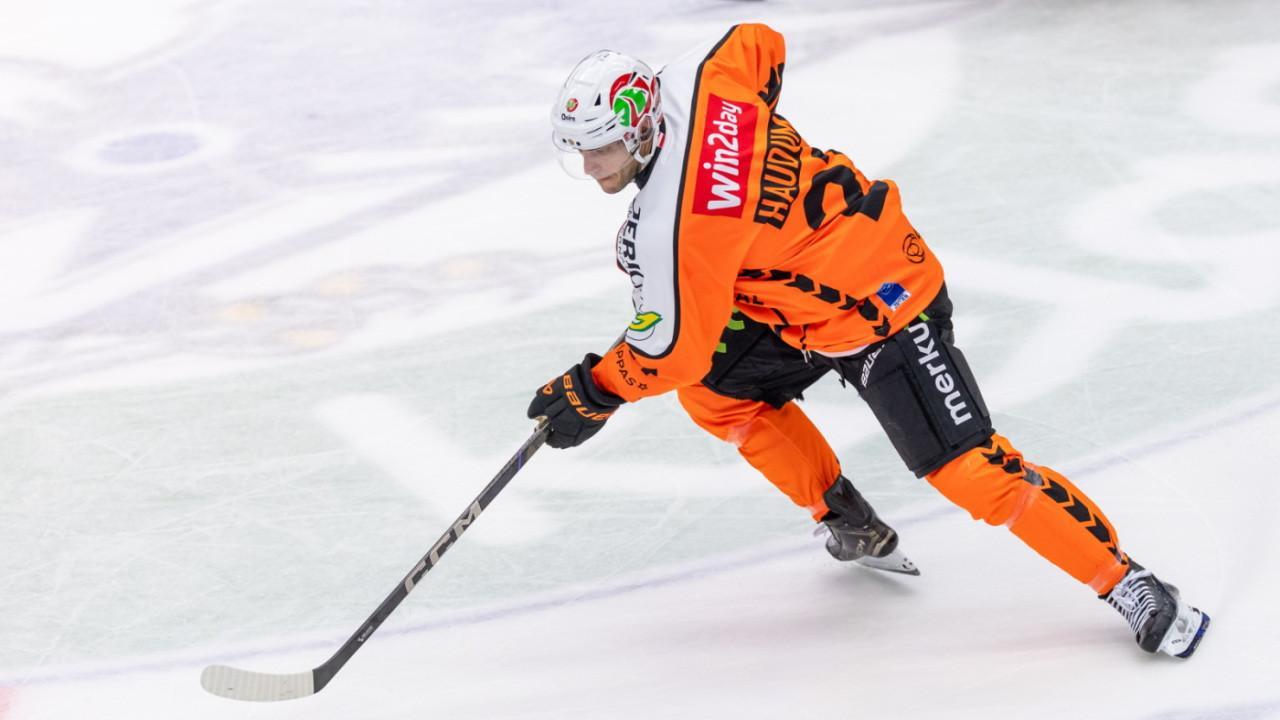 Lukas Haudum hat in den Playoffs bereits 14 Scorerpunkte geliefert. © APA/EXPA/JOHANN GRODER / EXPA/JOHANN GRODER