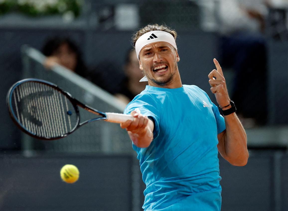 Zverev musste lange kämpfen. © APA/afp / OSCAR DEL POZO