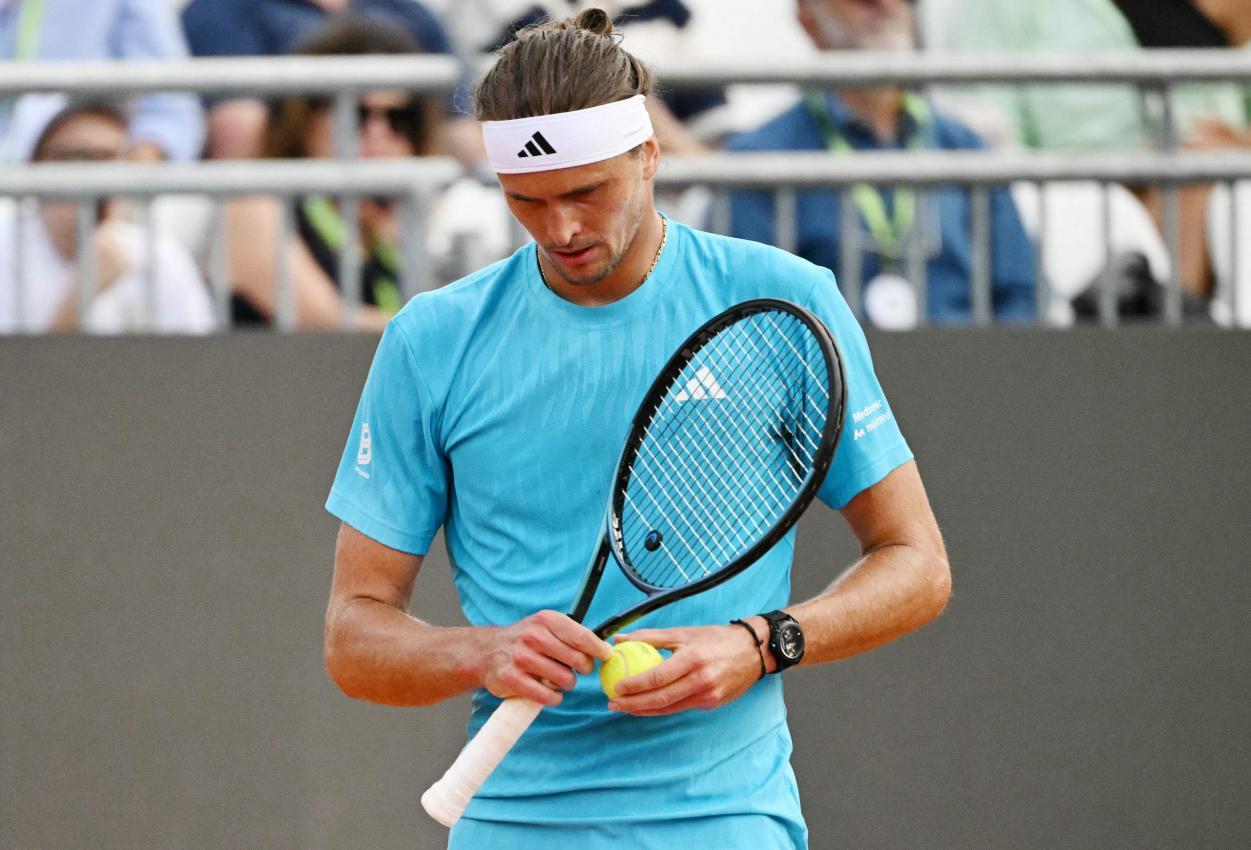 Alexander Zverev träumt von seinem ersten Grand-Slam-Sieg. © APA/afp / ANDREAS SOLARO