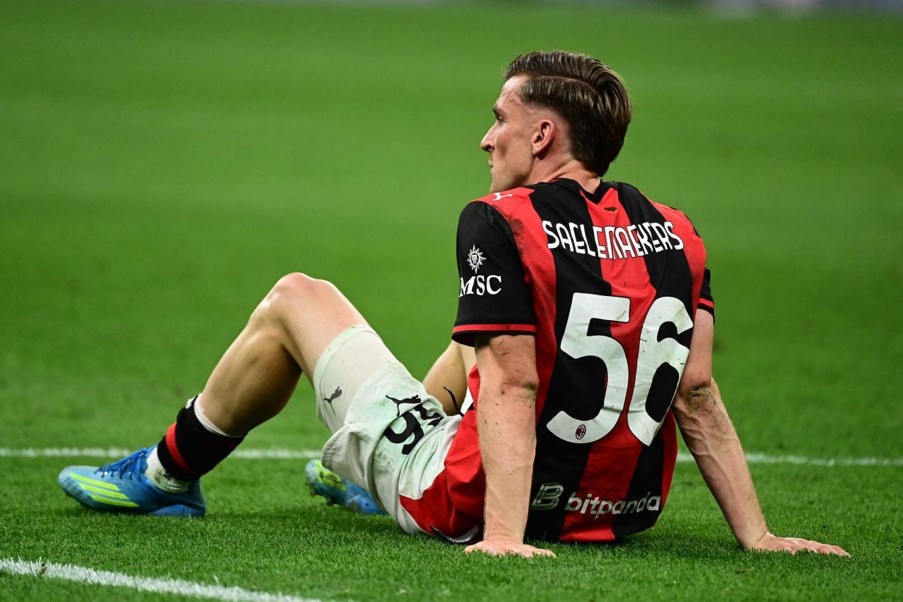 Alexis Saelemaekers am Boden. © APA/afp / PIERO CRUCIATTI