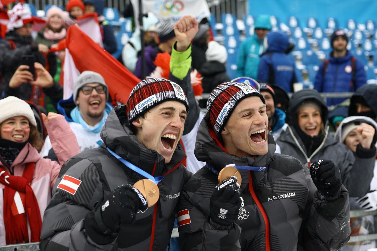 Auch in Zukunft sollen die Nordischen Kombinierer olympische Medaillen gewinnen dürfen. © APA/afp / ANNE-CHRISTINE POUJOULAT