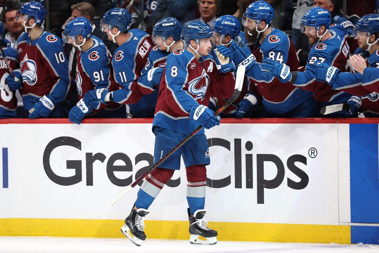 Cale Makar traf doppelt. © APA / MATTHEW STOCKMAN