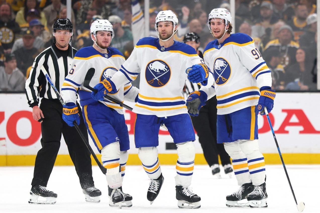 Die Buffalo Sabres sind eine Runde weiter. © APA / BRUCE BENNETT