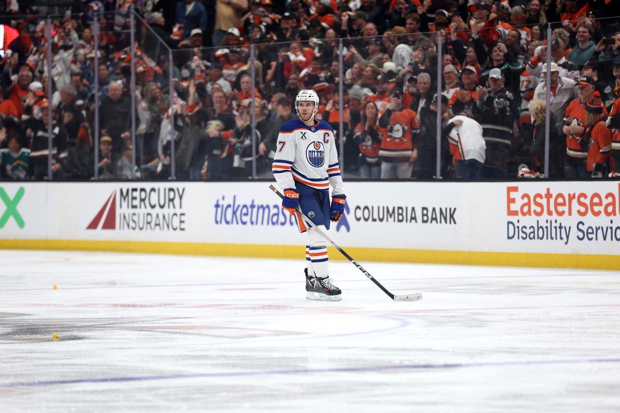 Die Edmonton Oilers scheiterten in der ersten Playoff-Runde an den Anaheim Ducks. © APA / SEAN M. HAFFEY
