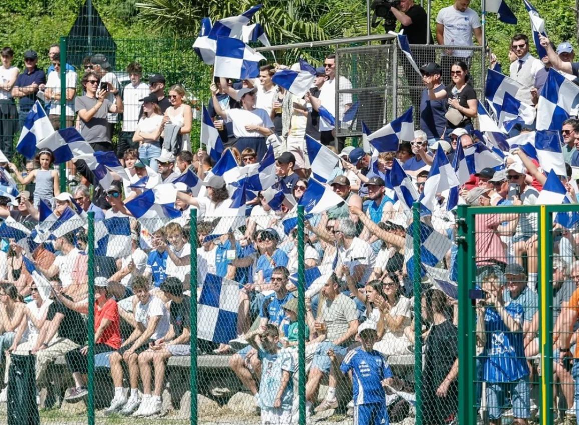 Die Obermais-Fans wollen in der Serie D bleiben. © Social Media/FC Obermais