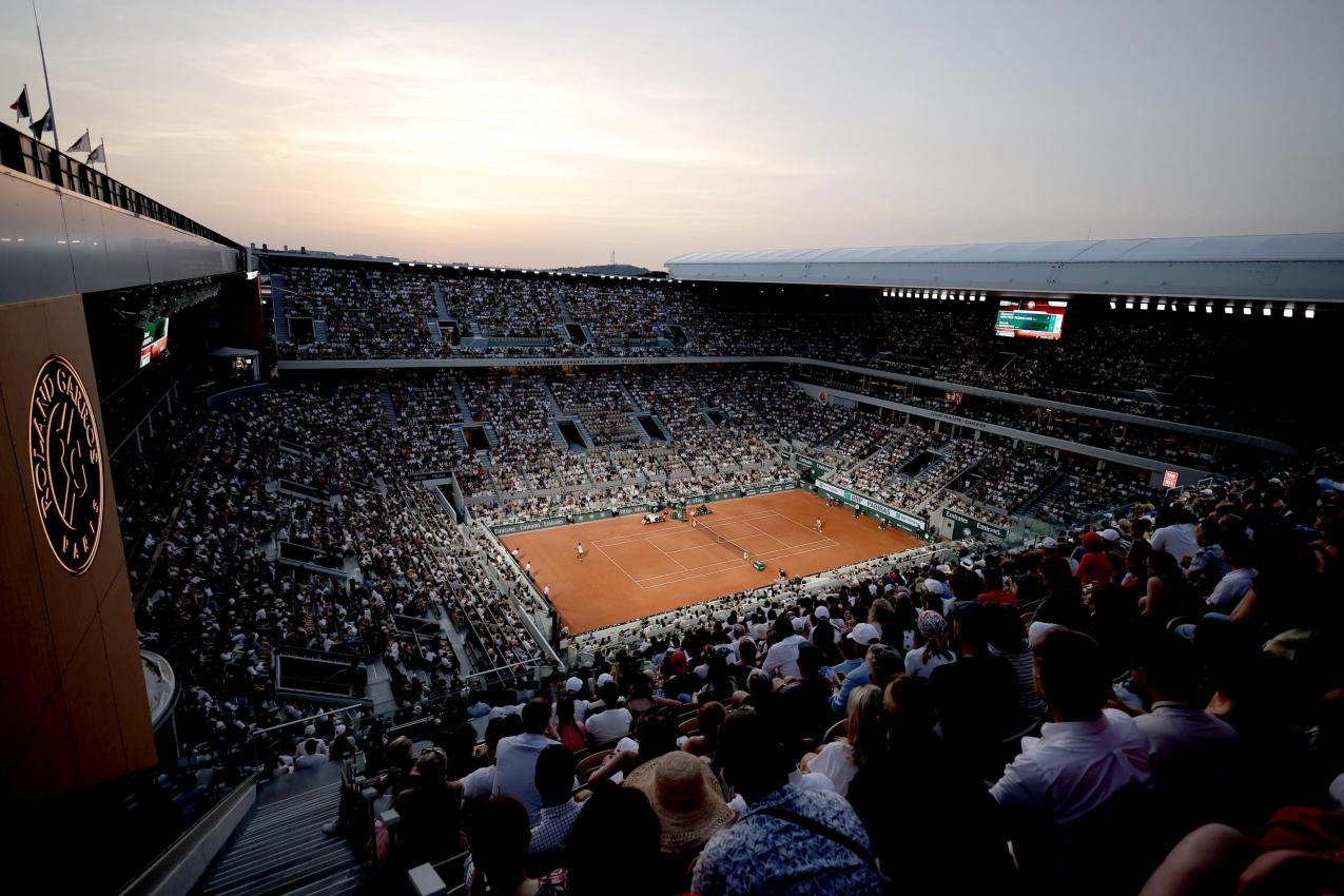 In der Night Session sind die Temperaturen angenehmer. © ANSA / CHRISTOPHE PETIT TESSON