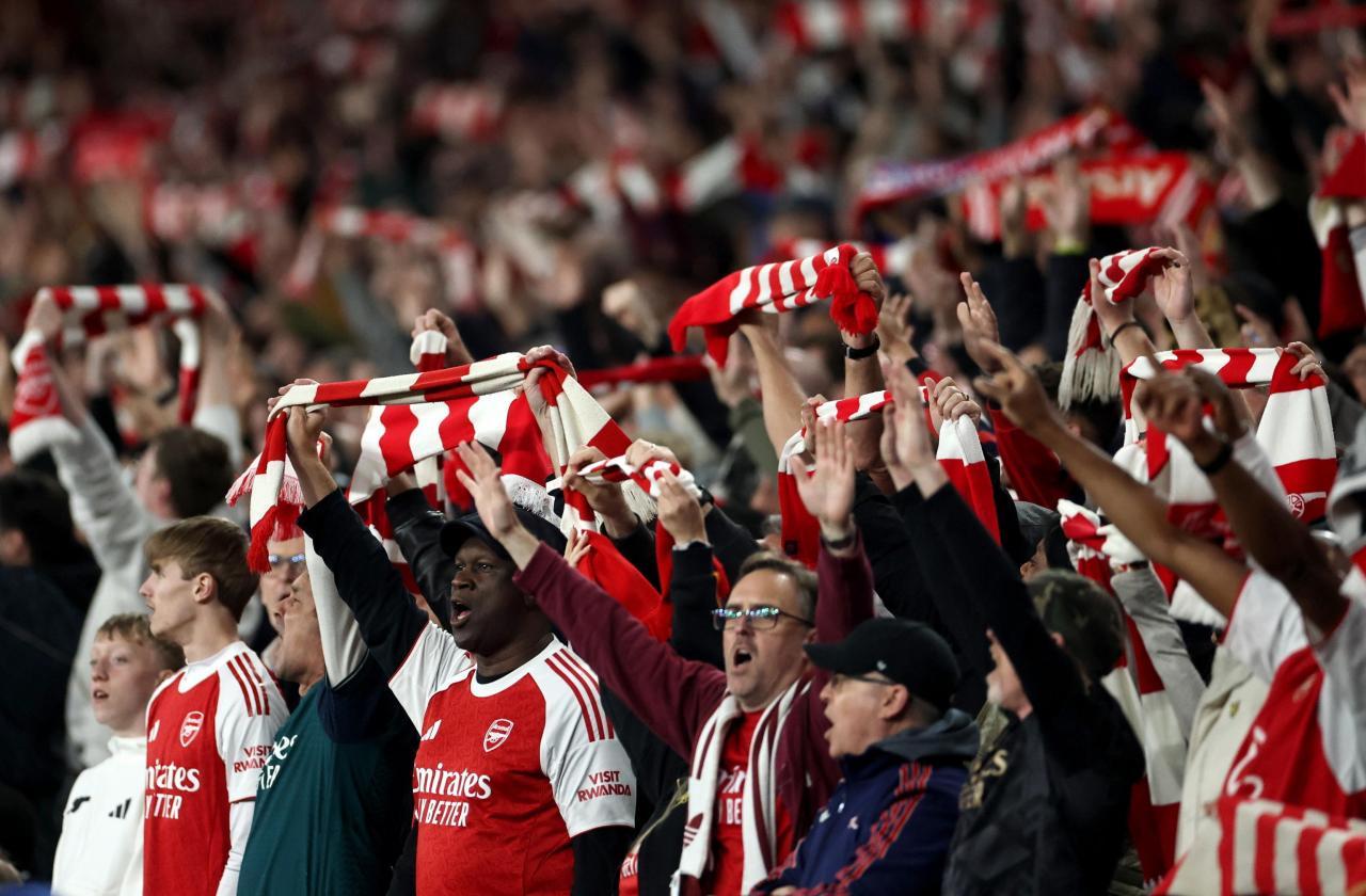Jubel bei den Arsenal-Fans. © ANSA / NEIL HALL