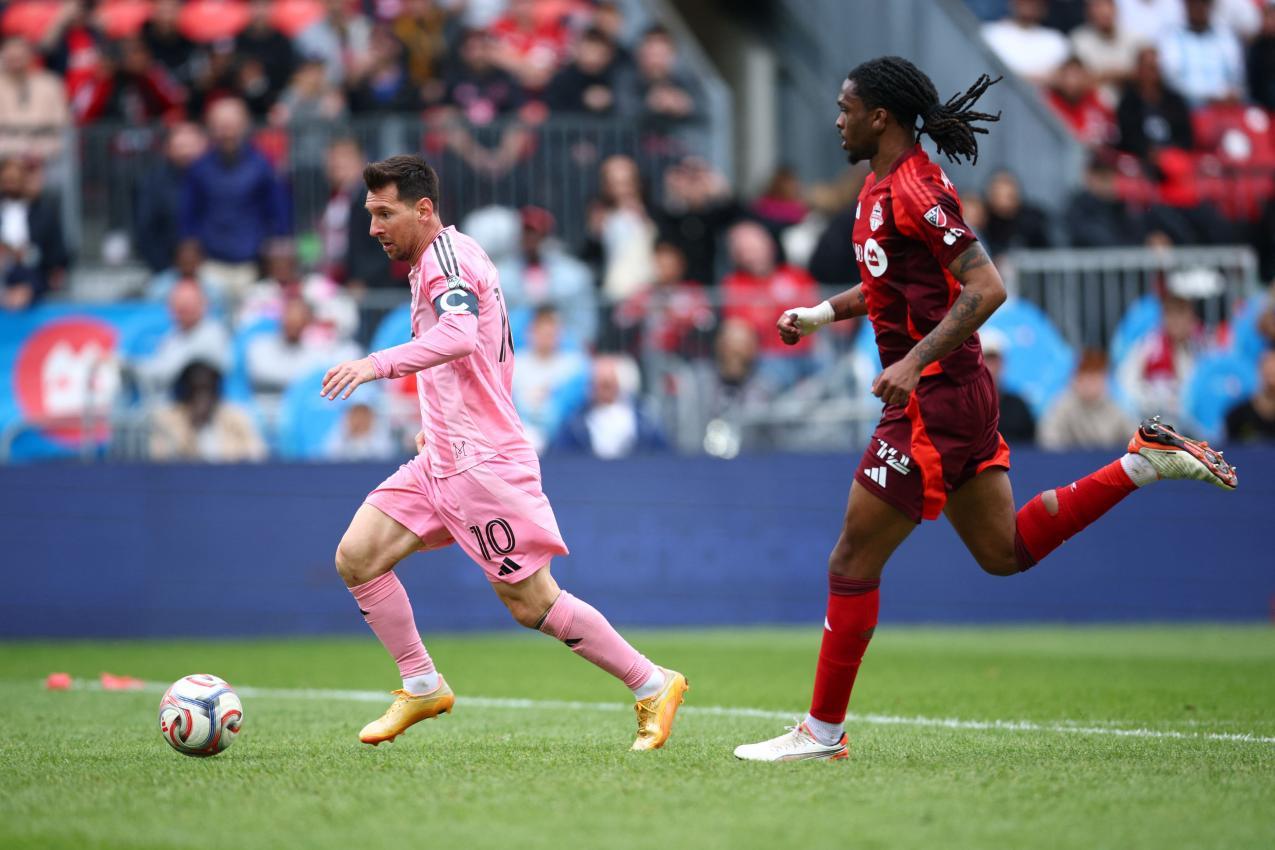 Lionel Messi wirbelte wie zu besten Zeiten. © APA / VAUGHN RIDLEY