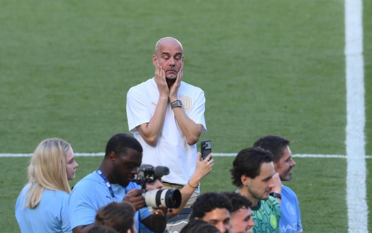 Pep Guardiola verabschiedet sich von Manchester City. © ANSA / GARY OAKLEY