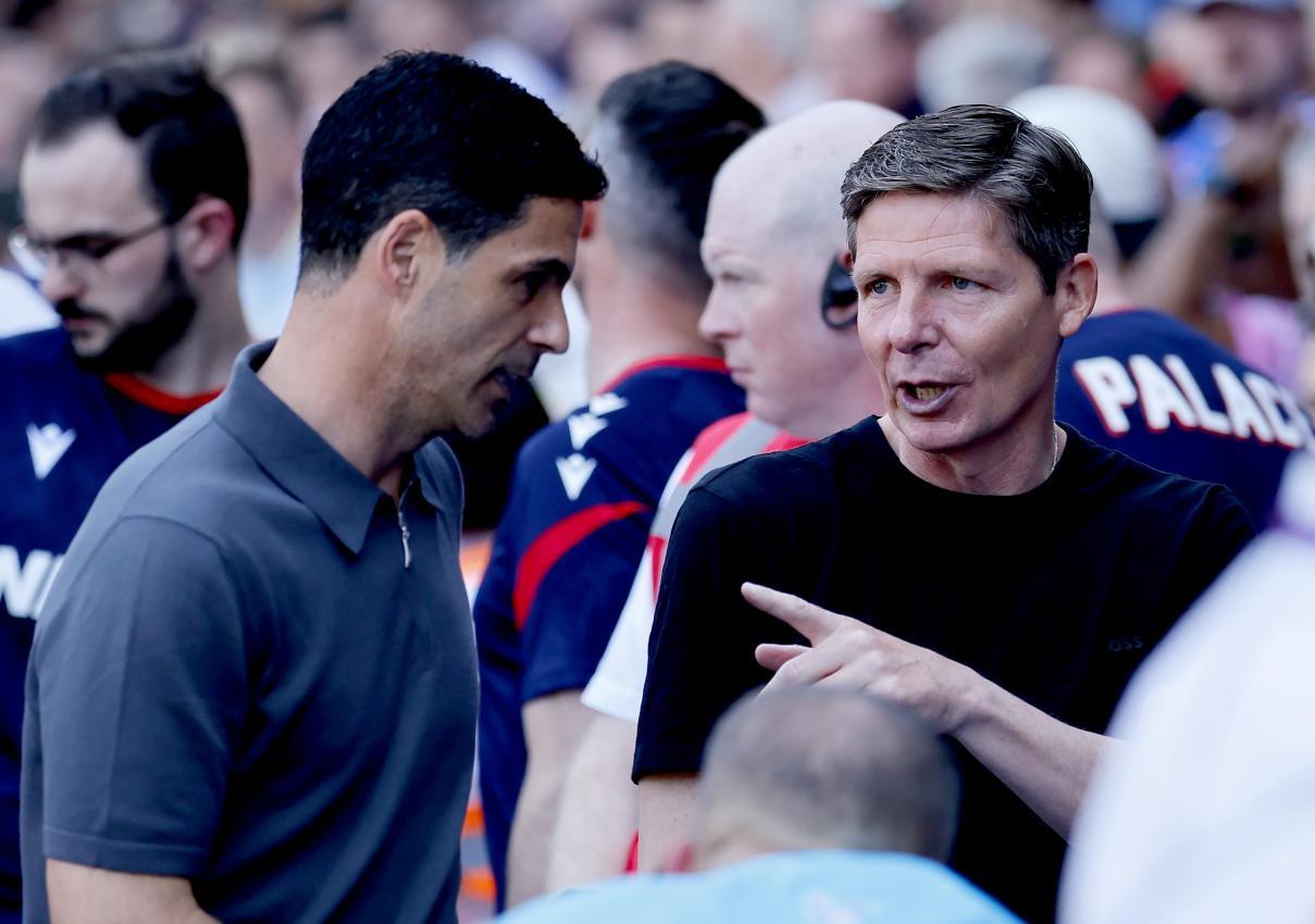 Trainer Oliver Glasner (rechts). © ANSA / TOLGA AKMEN
