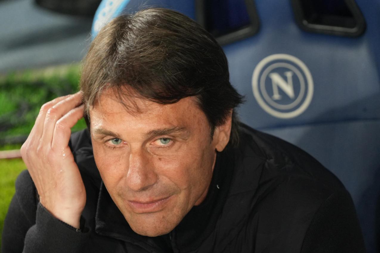 Antonio Conte könnte als Nationaltrainer zurückkehren. © ANSA / CESARE ABBATE